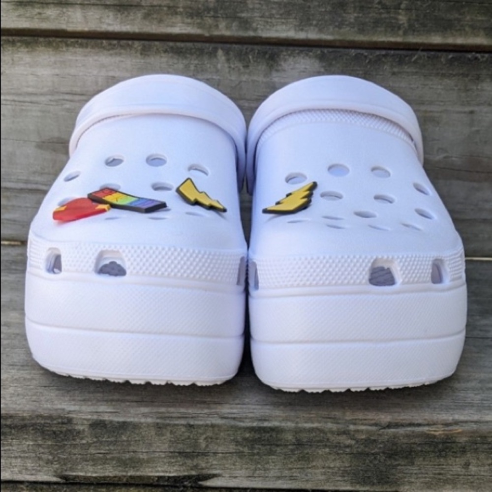 Platform Size 9 Clogs - image 2